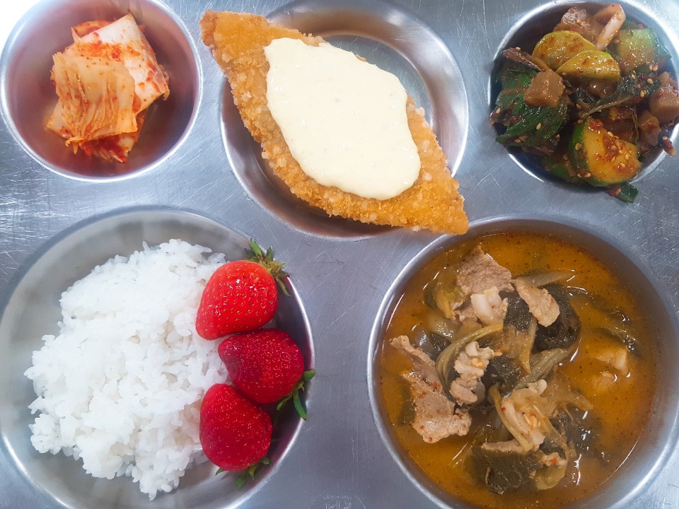 ���Ļ���