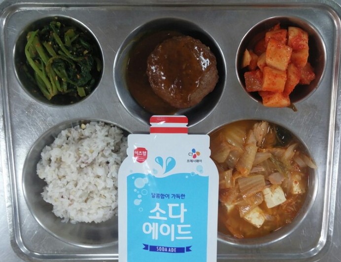 ���Ļ���