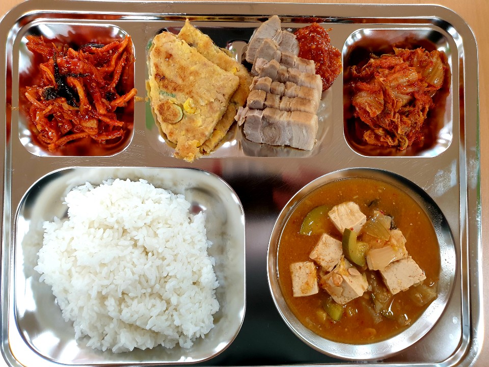 ���Ļ���