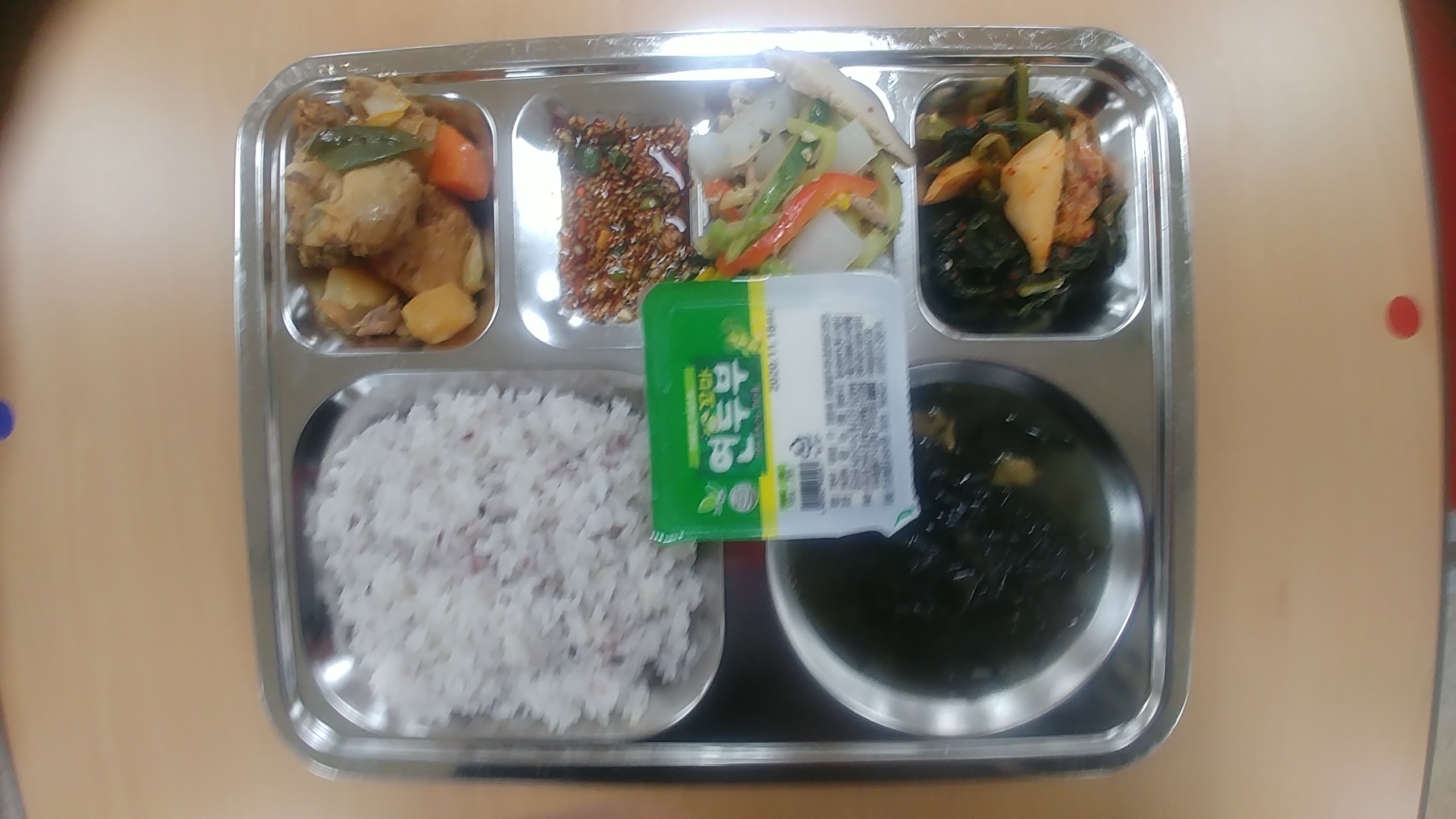 ���Ļ���