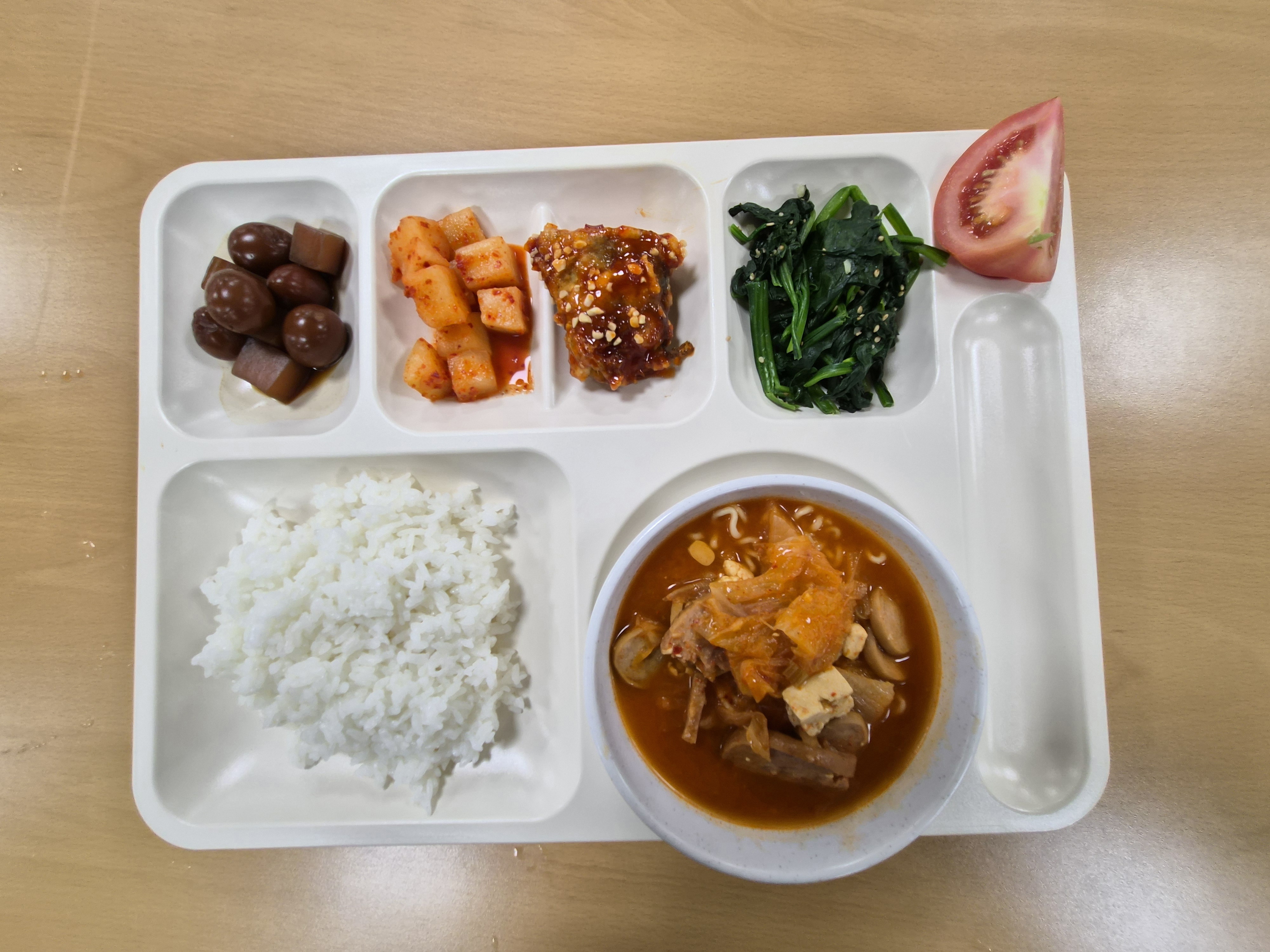 ���Ļ���