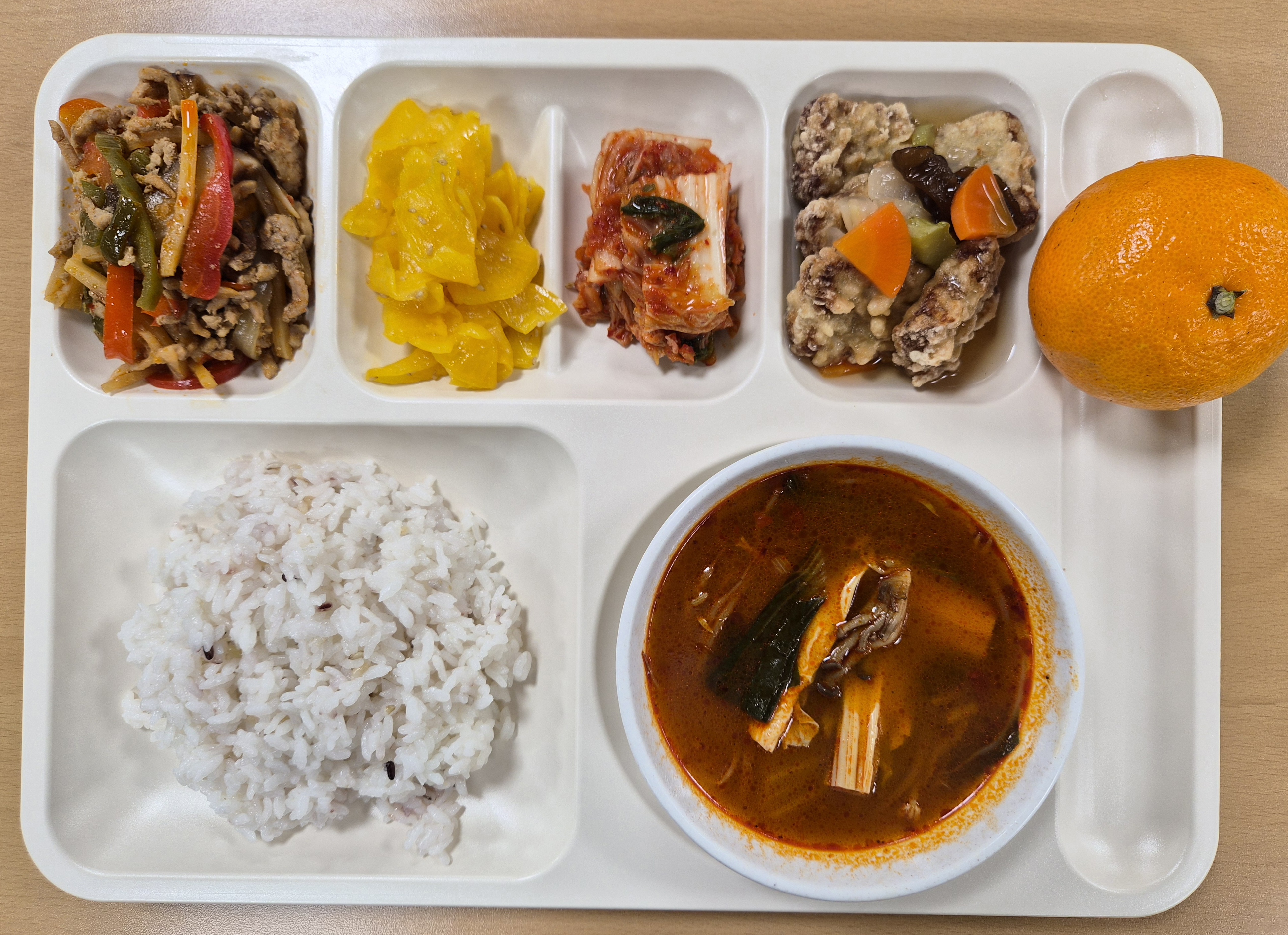 ���Ļ���